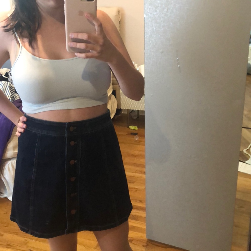 Dark blue button up Jean skirt!